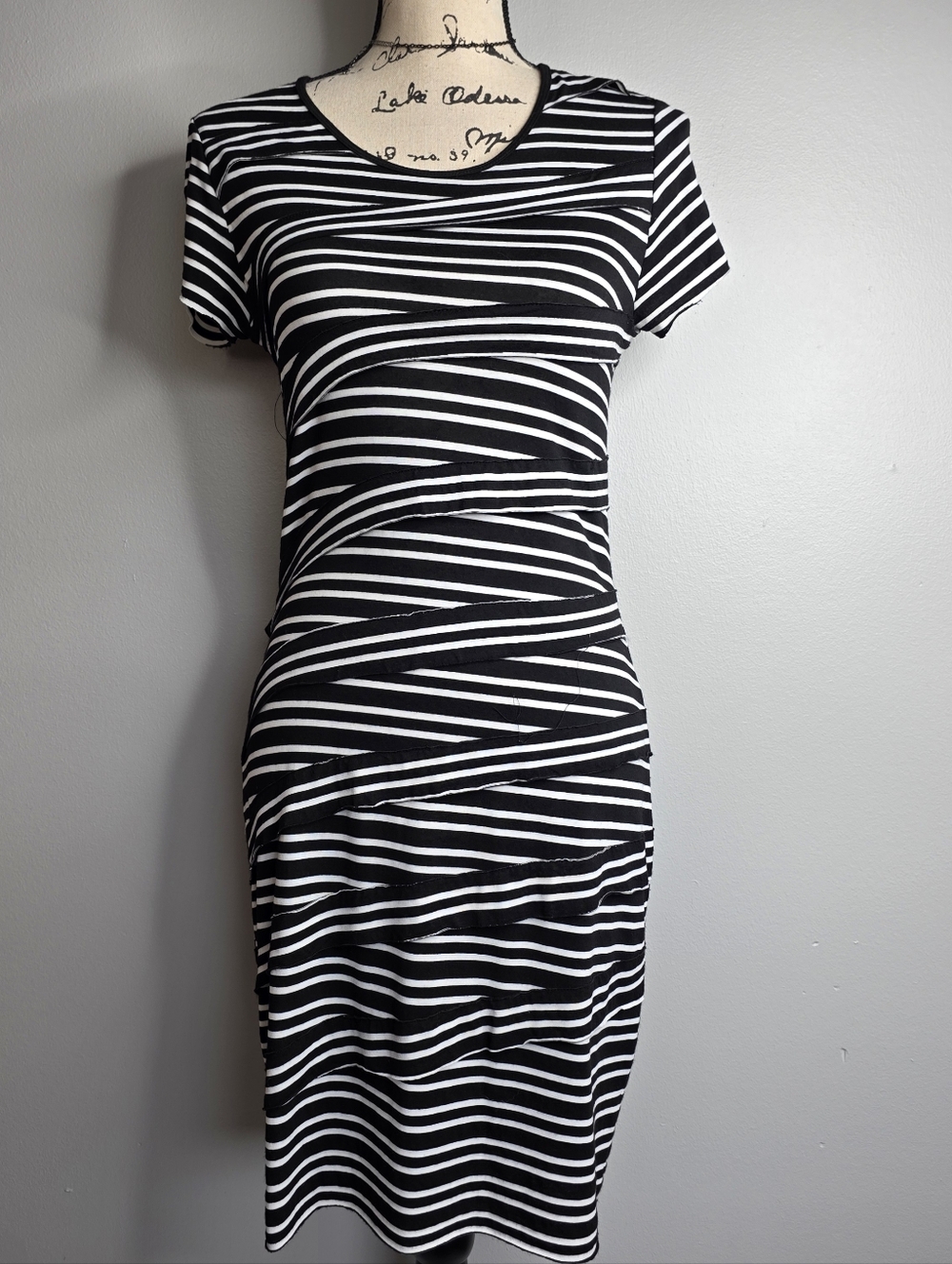 RED Saks Fifth Avenue Striped Bandage Bodycon Dress Sz L